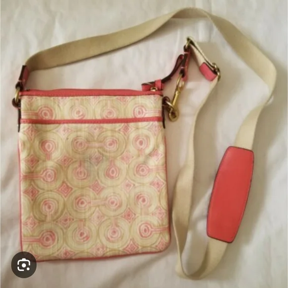 Coach Tan and Pink Crossbody Bag - Picture 3 of 8